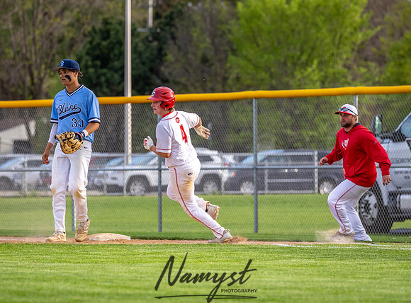 Centennial vs Blaine Varsity Baseball 465