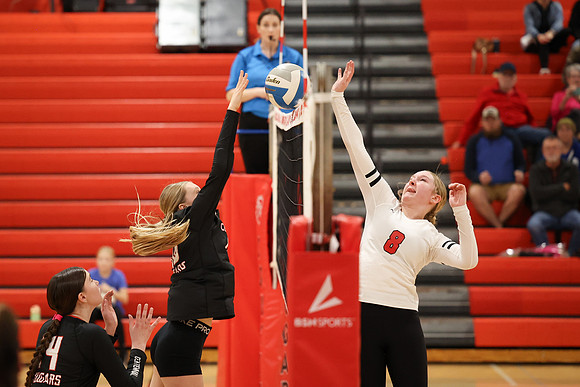 Centennial vs Coon Rapids Girls Varsity Volleyball 170