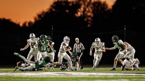 Mounds View vs Park Football 34