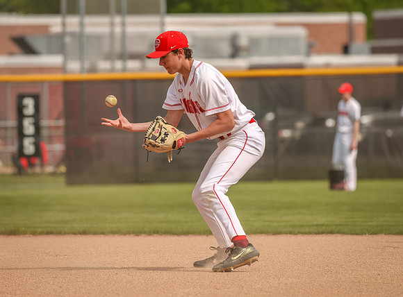 Centennial vs East Ridge JV Baseball 80