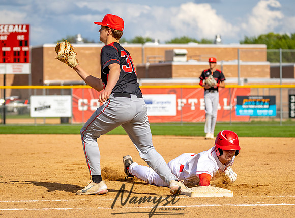 Centennial vs Duluth East Varsity Baseball 260