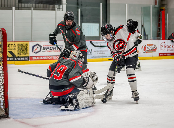 Centennial vs St Cloud Hockey 230
