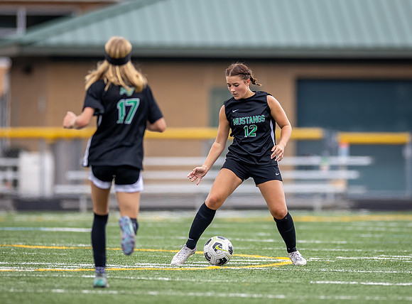 Mounds View vs Blaine Varsity Soccer 288