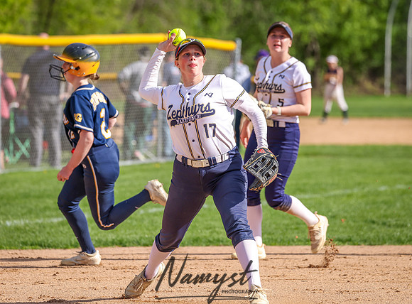 Mahtomedi vs Totino-Grace 241