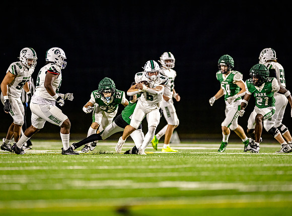 Mounds View vs Park Football 102