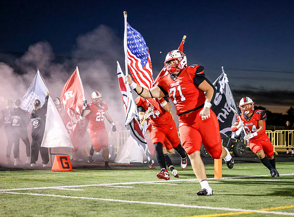 Centennial vs Rochester Mayo Varsity Football 74