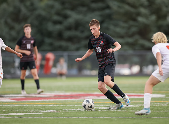 Centennial vs Osseo Varsity Soccer 183