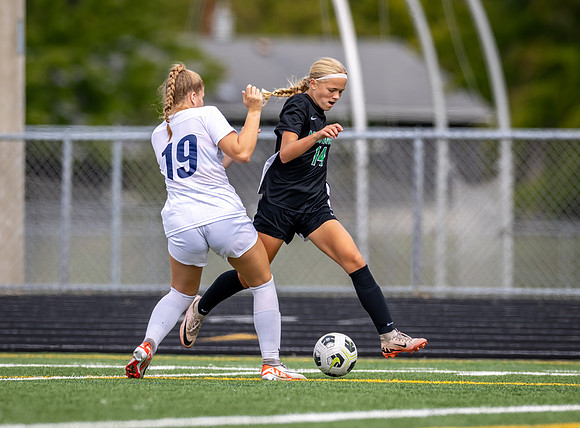 Mounds View vs Blaine Varsity Soccer 205