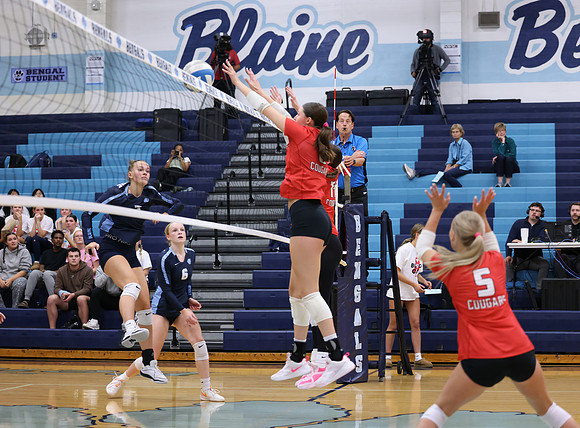 Centennial vs Blaine Girls Varsity Volleyball 111