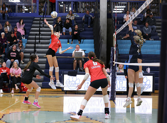 Centennial vs Blaine Girls Varsity Volleyball 217