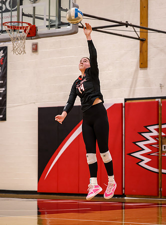 Centennial vs Duluth East Varsity Volleyball 40
