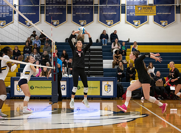 Centennial vs Totino-Grace Girls Varsity Volleyball 51