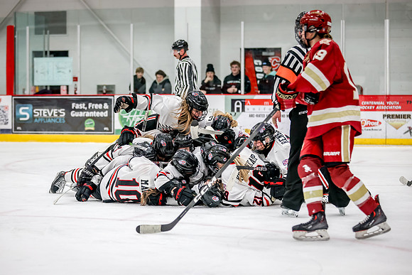 Centennial vs Maple Grove Varsity Hockey 395