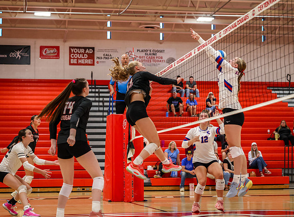 3697 Centennial vs Cambridge-Isanti Girls Varsity Volleyball
