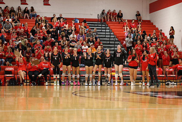 Centennial vs Cambridge-Isanti Girls Varsity Volleyball 141