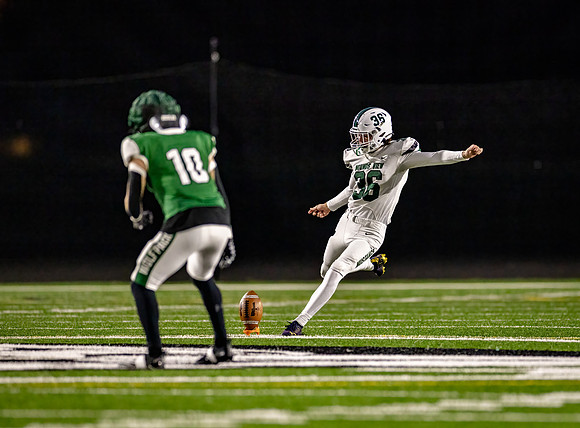 Mounds View vs Park Football 26