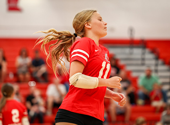 526 Centennial vs Cambridge-Isanti Girls 9A Volleyball
