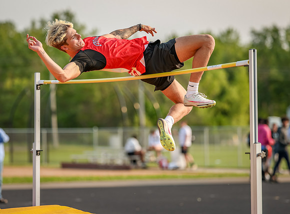 36 Track and Field Varsity Section Finals
