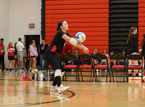 Centennial vs Cambridge-Isanti Girls JV Volleyball 3