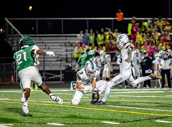 Mounds View vs Park Football 113