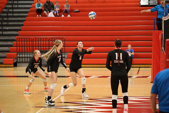 Centennial vs Coon Rapids Girls Varsity Volleyball 156