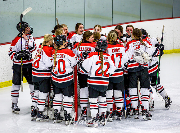 Centennial vs Osseo-Park Center Varsity Hockey 047