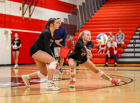3415 Centennial vs Cambridge-Isanti Girls Varsity Volleyball