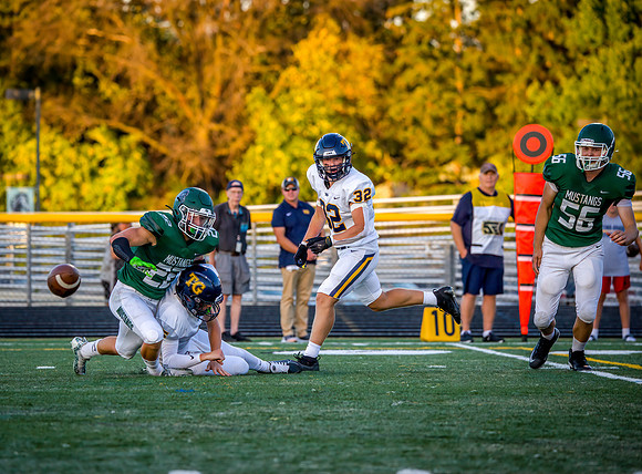 Mounds View vs Totino Grace Varsity Football 149