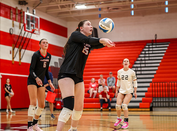 3598 Centennial vs Cambridge-Isanti Girls Varsity Volleyball