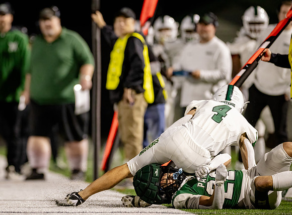 Mounds View vs Park Football 54