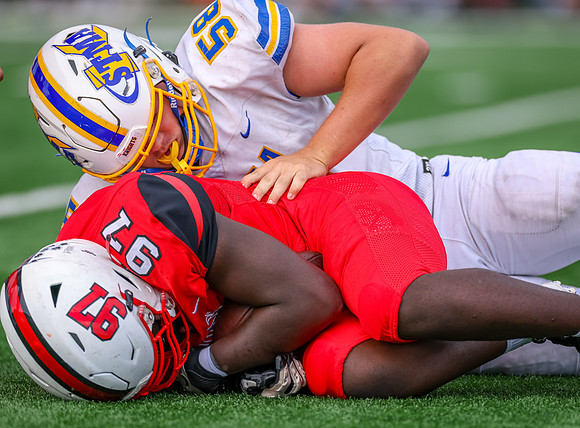 Centennial vs STMA JV Football 109