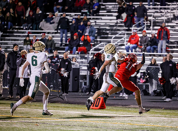 Centennial vs Rochester Mayo Varsity Football 131