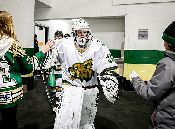 Chisago vs Rogers Varsity Hockey 244