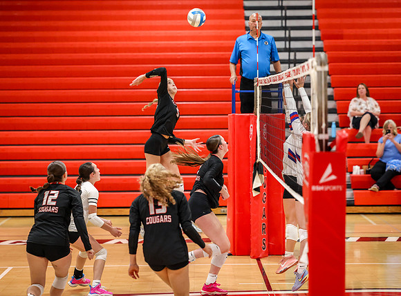 3320 Centennial vs Cambridge-Isanti Girls Varsity Volleyball