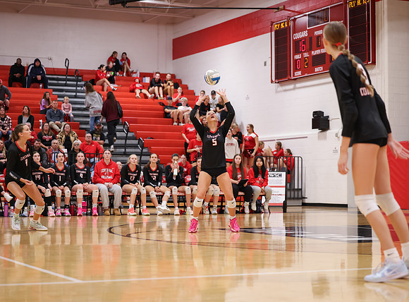 Centennial vs Hopkins Girls Varsity Volleyball 75