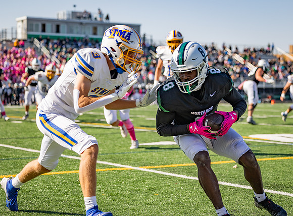 Mounds View vs STMA Varsity Football 153