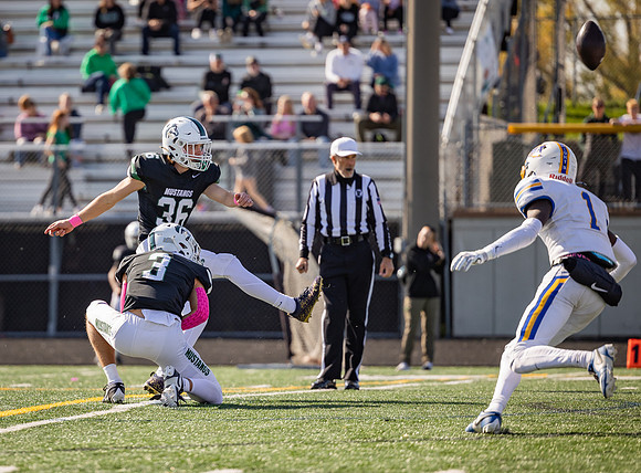 Mounds View vs STMA Varsity Football 99