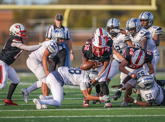 Centennial vs Champlin JV Football 204