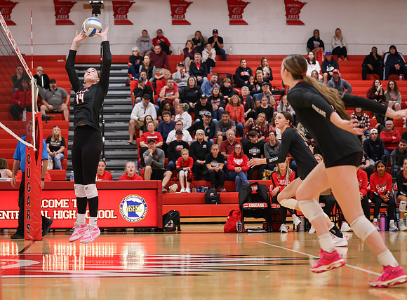 Centennial vs Hopkins Girls Varsity Volleyball 52