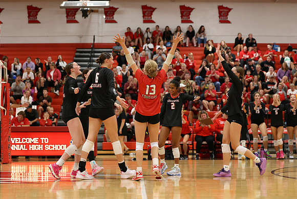 Centennial vs Cambridge-Isanti Girls Varsity Volleyball 191