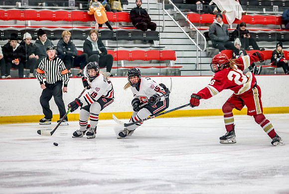 Centennial vs Maple Grove Varsity Hockey 200