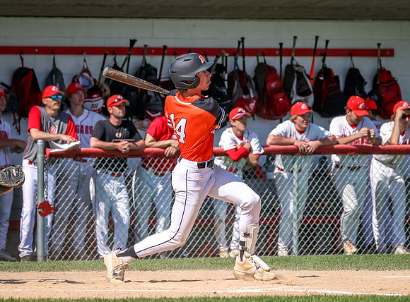 Centennial vs Moorhead Baseball 186
