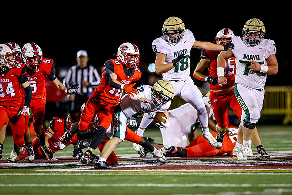 Centennial vs Rochester Mayo Varsity Football 200