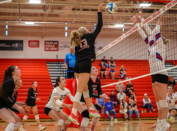 3741 Centennial vs Cambridge-Isanti Girls Varsity Volleyball