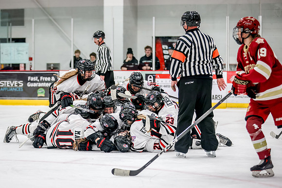 Centennial vs Maple Grove Varsity Hockey 394