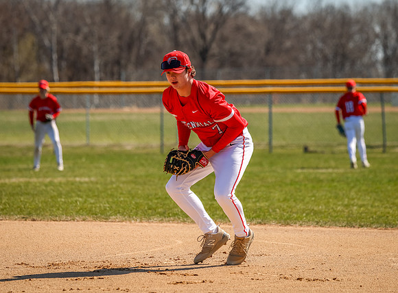 Centennial vs Mahtomedi JV Baseball_15