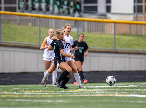 Mounds View vs Blaine Varsity Soccer 225
