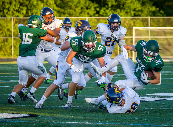 Mounds View vs Totino Grace Varsity Football 90