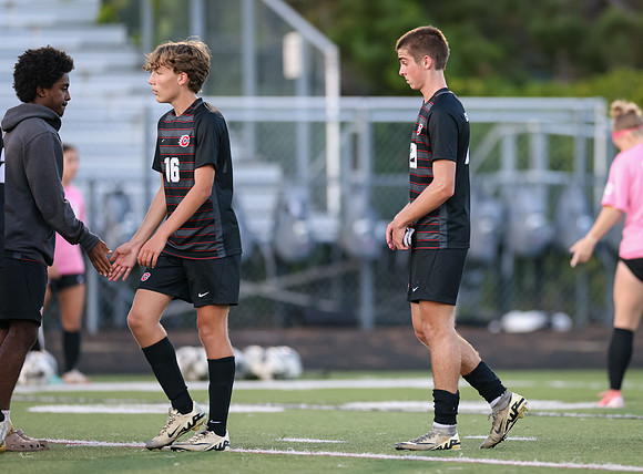 Centennial vs Blaine Varsity Soccer 89