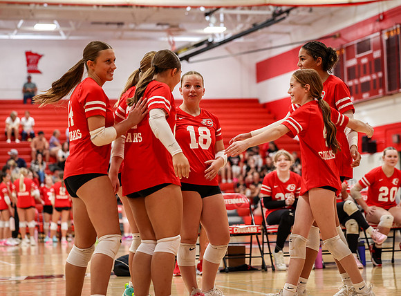 204 Centennial vs Hopkins Girls 9B Volleyball